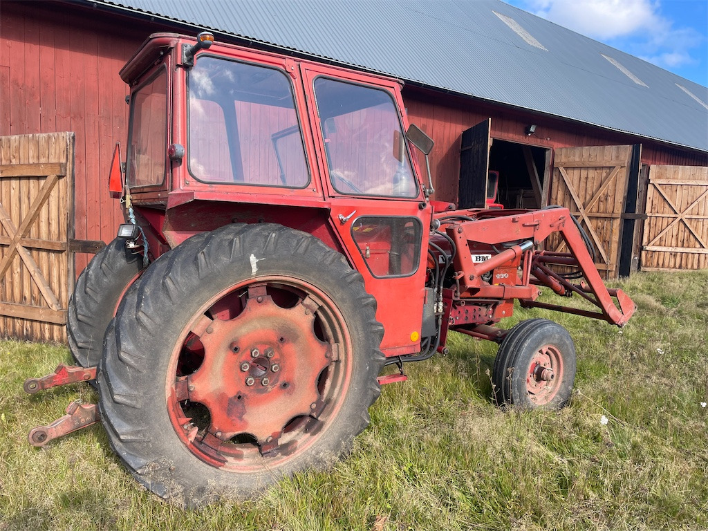 VOLVO-BM T 430 - Farm tractor: picture 3 VOLVO-BM T 430 - Farm tractor: picture 3