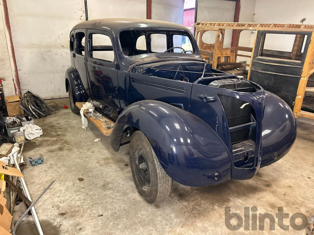 VOLVO PV 802 F - Car: picture 3 VOLVO PV 802 F - Car: picture 3