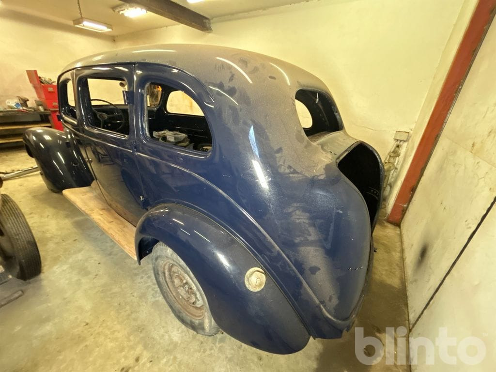 VOLVO PV 802 F - Car: picture 5 VOLVO PV 802 F - Car: picture 5