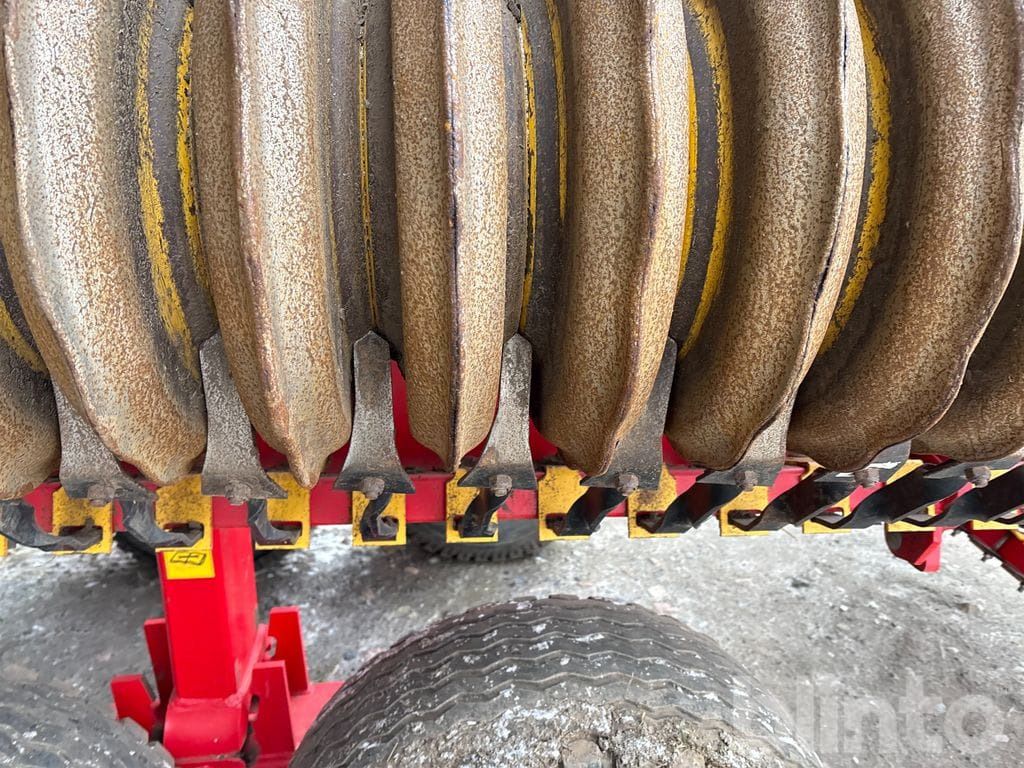 Disc harrow Väderstad Carrier 650: picture 38