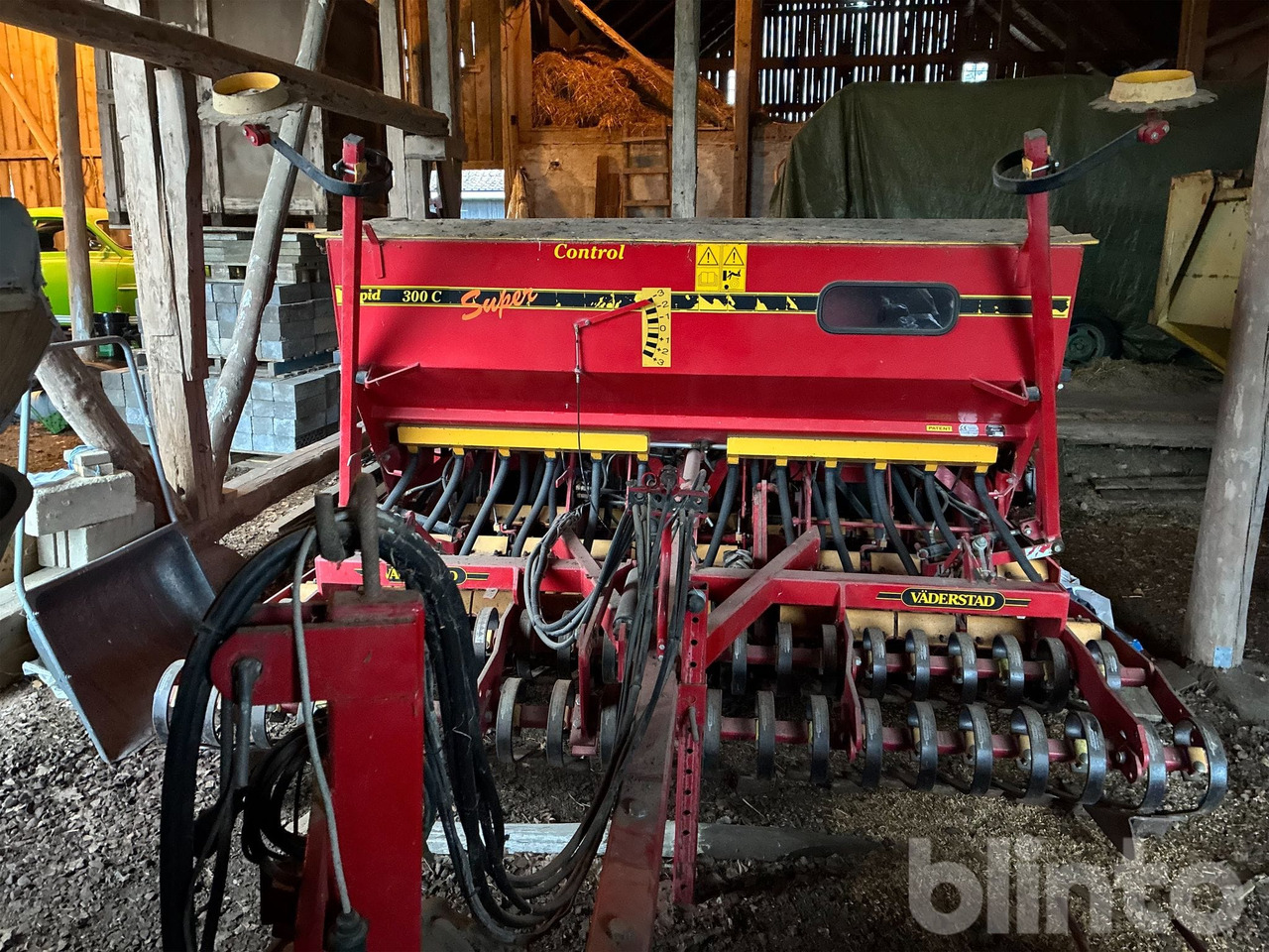 Väderstad Rapid 300C CB - Seed drill: picture 2 Väderstad Rapid 300C CB - Seed drill: picture 2