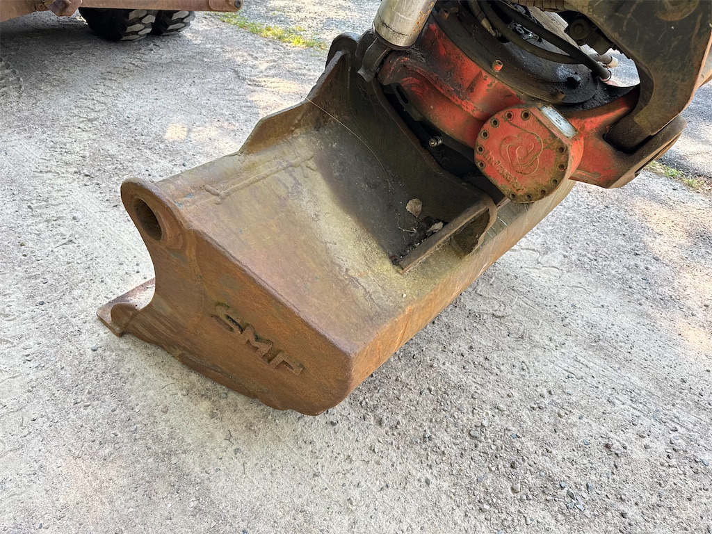 Wheel excavator Volvo EW160A: picture 8