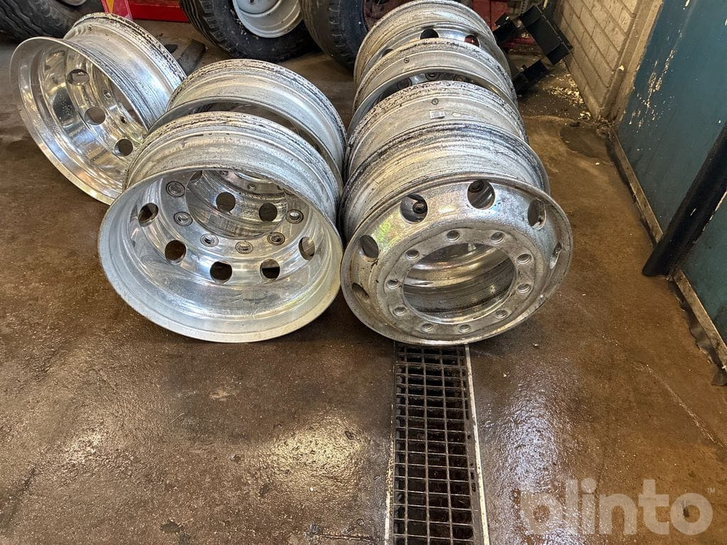 Volvo - Rim for Truck: picture 1 Volvo - Rim for Truck: picture 1