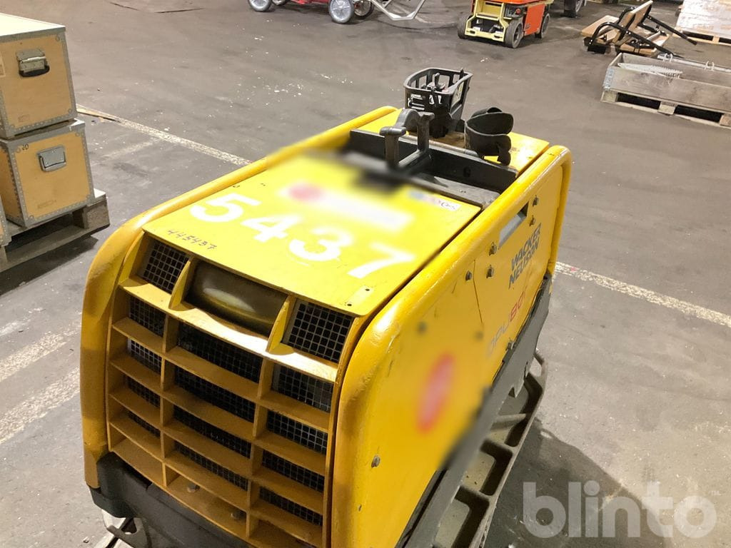 Vibratory plate Wacker Neuson DPU-80 R: picture 6 Vibratory plate Wacker Neuson DPU-80 R: picture 6