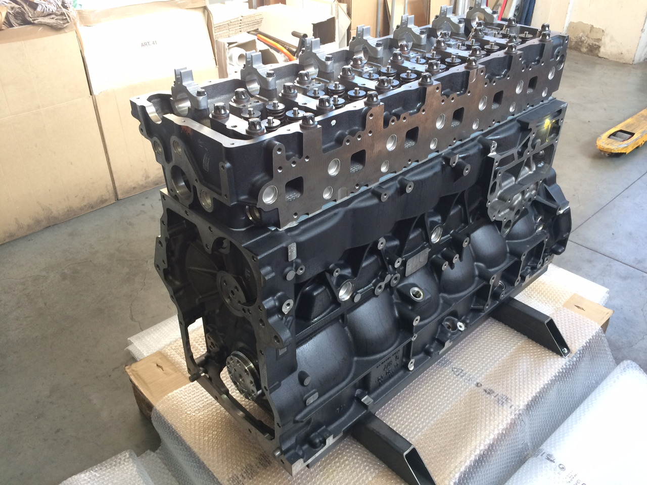 MOTORE MAN D2676 LOH32 - 505CV - EURO 6 - MOTORE AUTOBUS VERTICALE - Engine for Bus: picture 5 MOTORE MAN D2676 LOH32 - 505CV - EURO 6 - MOTORE AUTOBUS VERTICALE - Engine for Bus: picture 5