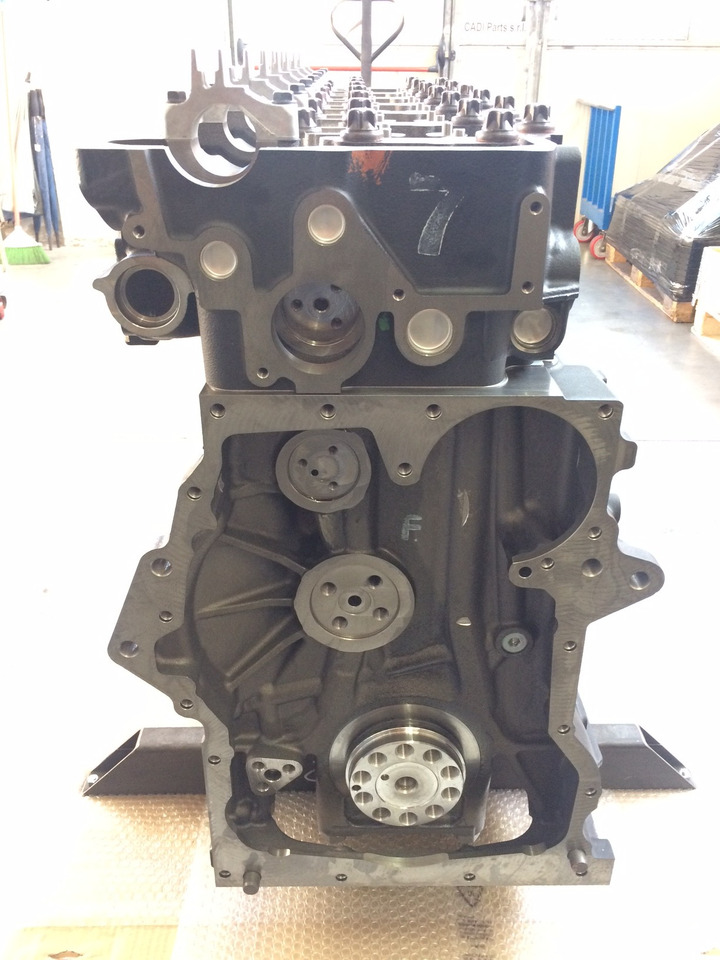 MOTORE MAN D2676 LOH32 - 505CV - EURO 6 - MOTORE AUTOBUS VERTICALE - Engine for Bus: picture 4 MOTORE MAN D2676 LOH32 - 505CV - EURO 6 - MOTORE AUTOBUS VERTICALE - Engine for Bus: picture 4