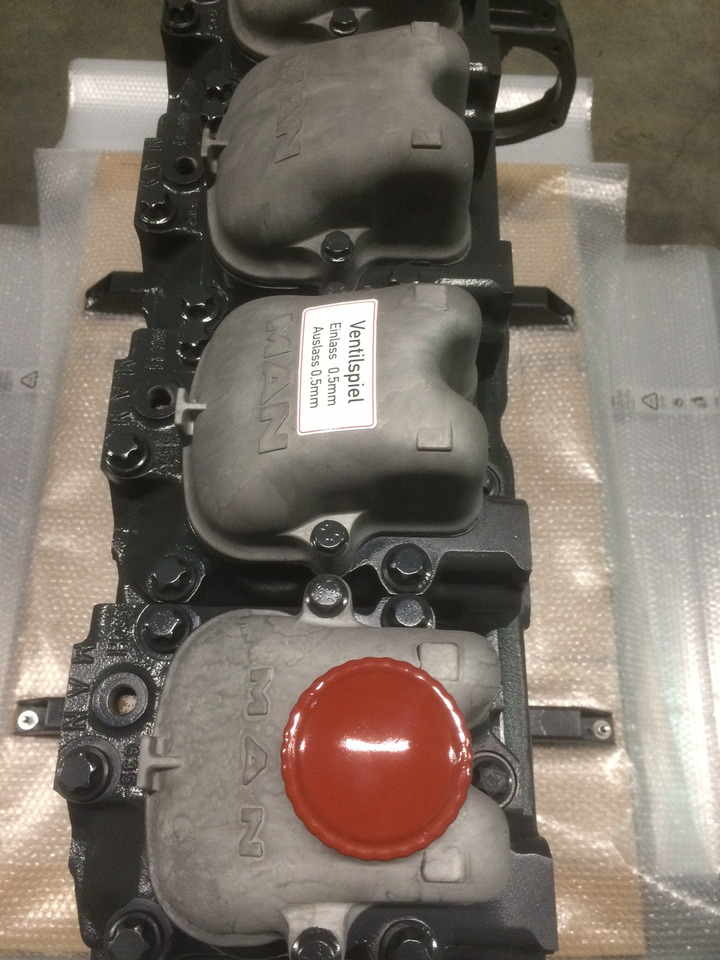 MOTORE MAN D2866LUH34 - 260CV - EURO 3 - BUS - Engine for Bus: picture 2 MOTORE MAN D2866LUH34 - 260CV - EURO 3 - BUS - Engine for Bus: picture 2