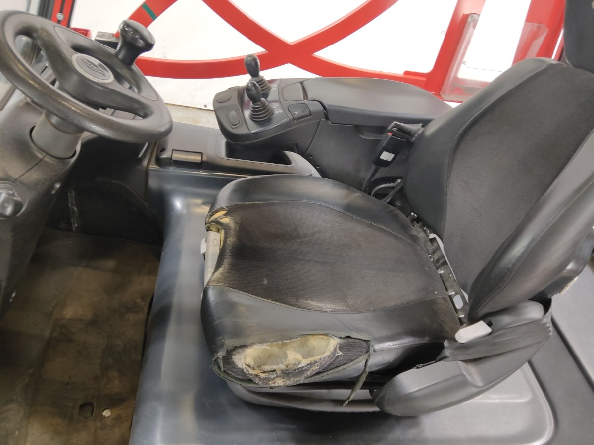 Linde E45HL-01/600 - Electric forklift: picture 3 Linde E45HL-01/600 - Electric forklift: picture 3