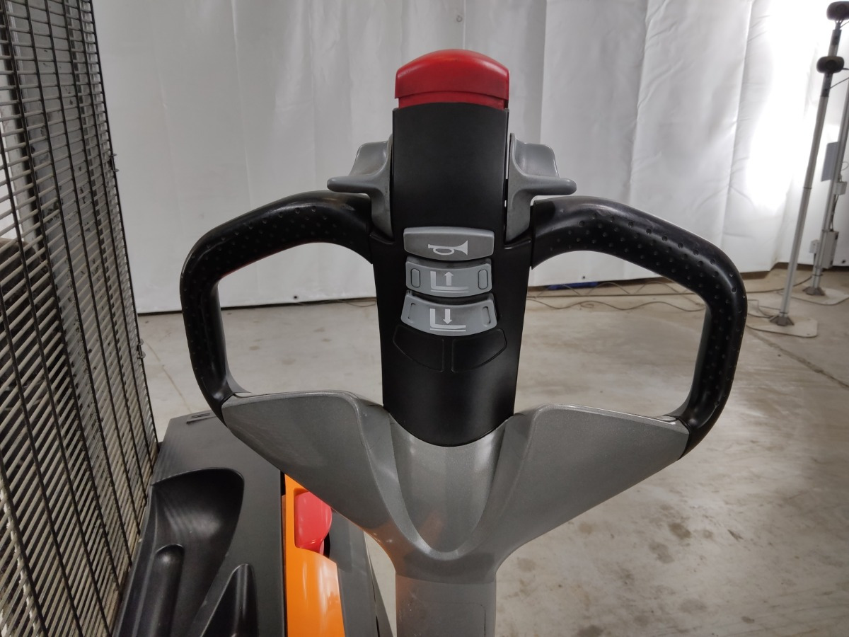 STILL EXV10 - Stacker: picture 3 STILL EXV10 - Stacker: picture 3