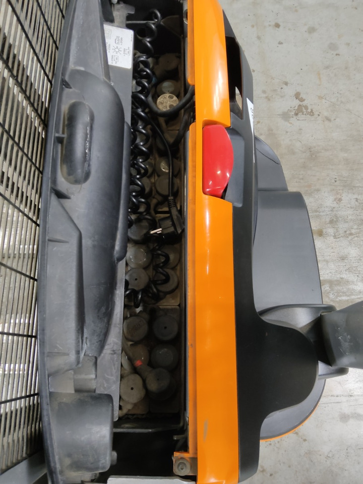 STILL EXV10 - Stacker: picture 4 STILL EXV10 - Stacker: picture 4