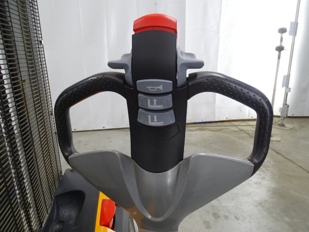 STILL EXV10 - Stacker: picture 3 STILL EXV10 - Stacker: picture 3