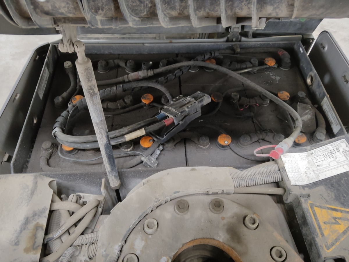 STILL RX50-16 - Electric forklift: picture 4 STILL RX50-16 - Electric forklift: picture 4