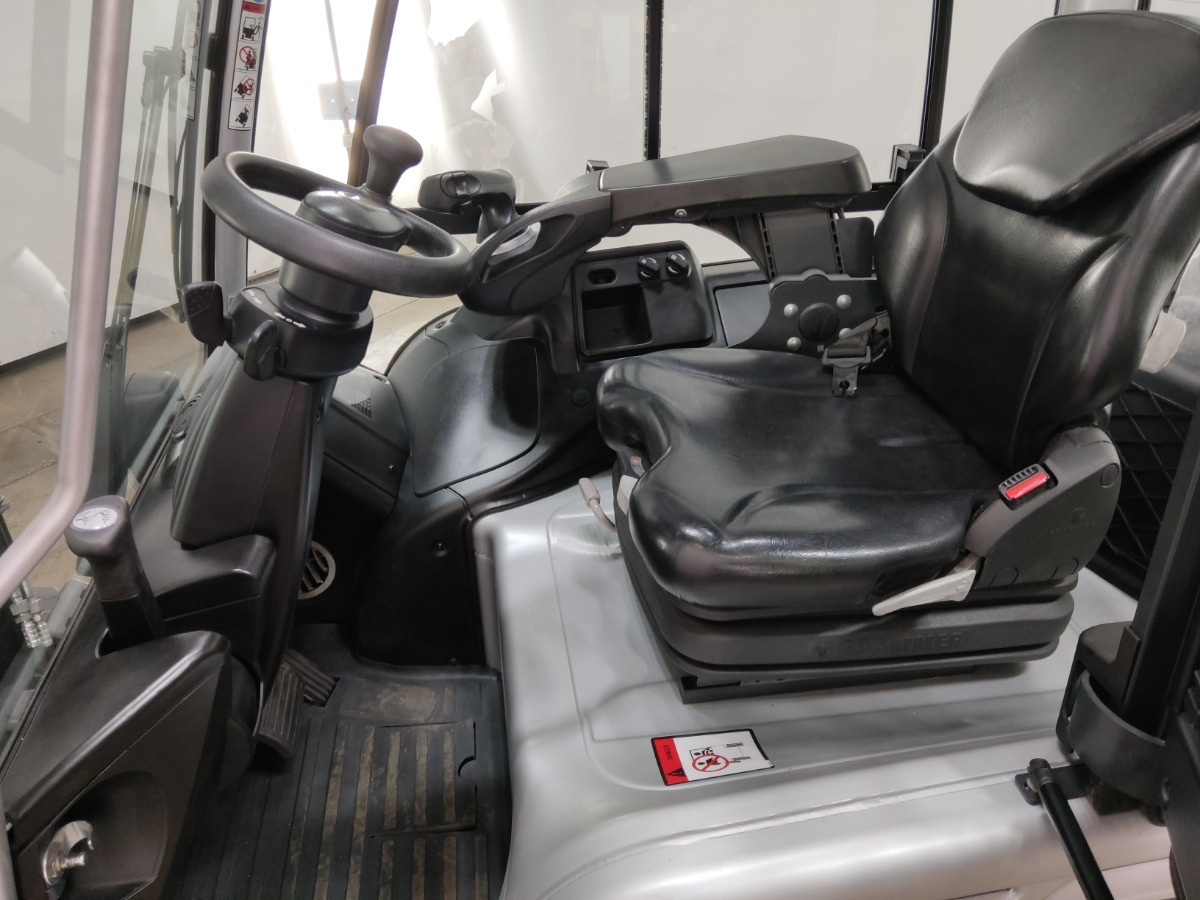 STILL RX60-35/600 - Electric forklift: picture 3 STILL RX60-35/600 - Electric forklift: picture 3