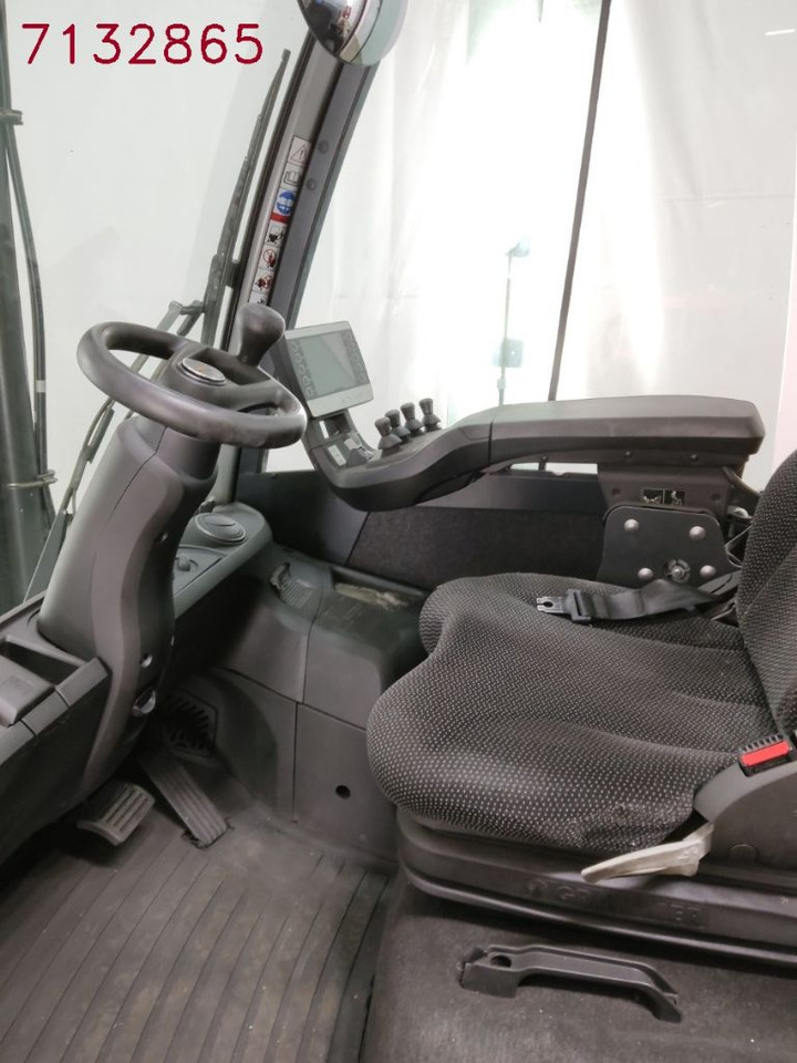 Forklift STILL RX70-35T: picture 7