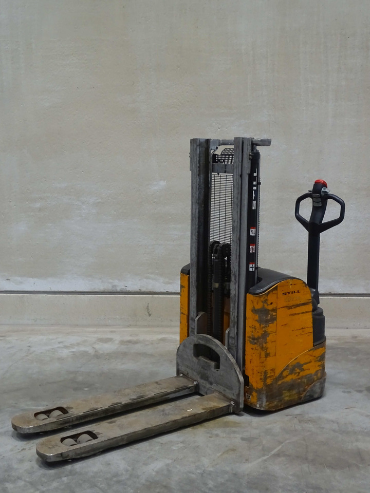 Still EGV14 - Stacker: picture 1 Still EGV14 - Stacker: picture 1