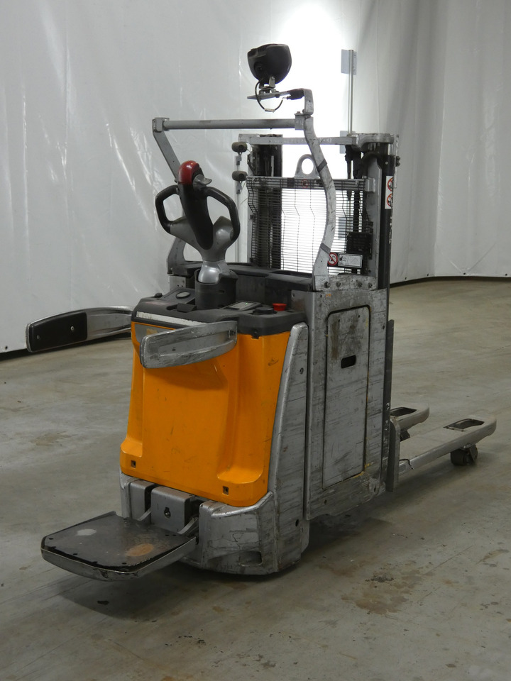 Still EXD-SF20 - Stacker: picture 2 Still EXD-SF20 - Stacker: picture 2