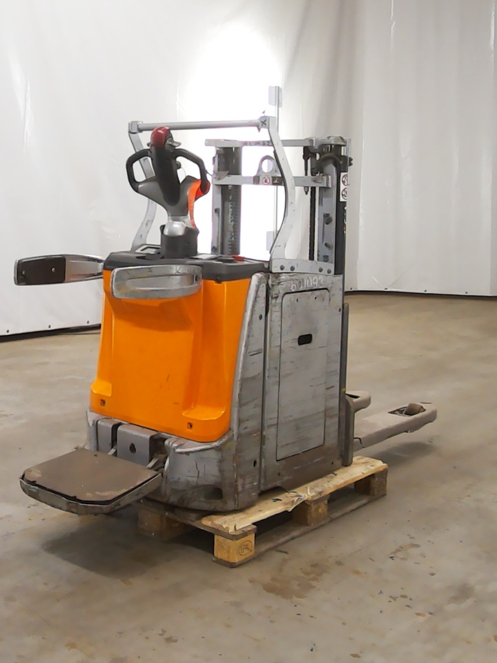 Still EXD-SF20 - Stacker: picture 2 Still EXD-SF20 - Stacker: picture 2