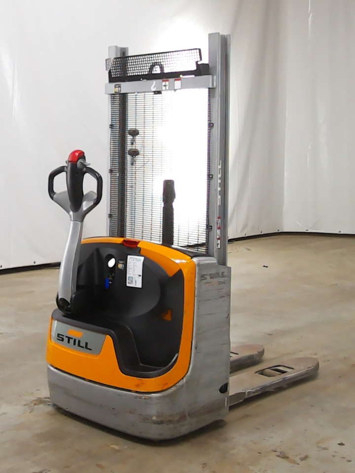 Still EXV10 - Stacker: picture 2 Still EXV10 - Stacker: picture 2