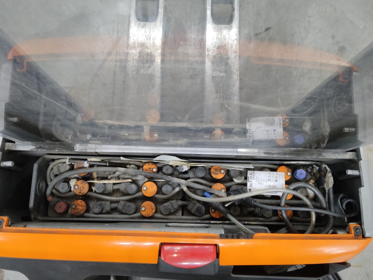 Still EXV12 - Stacker: picture 4 Still EXV12 - Stacker: picture 4