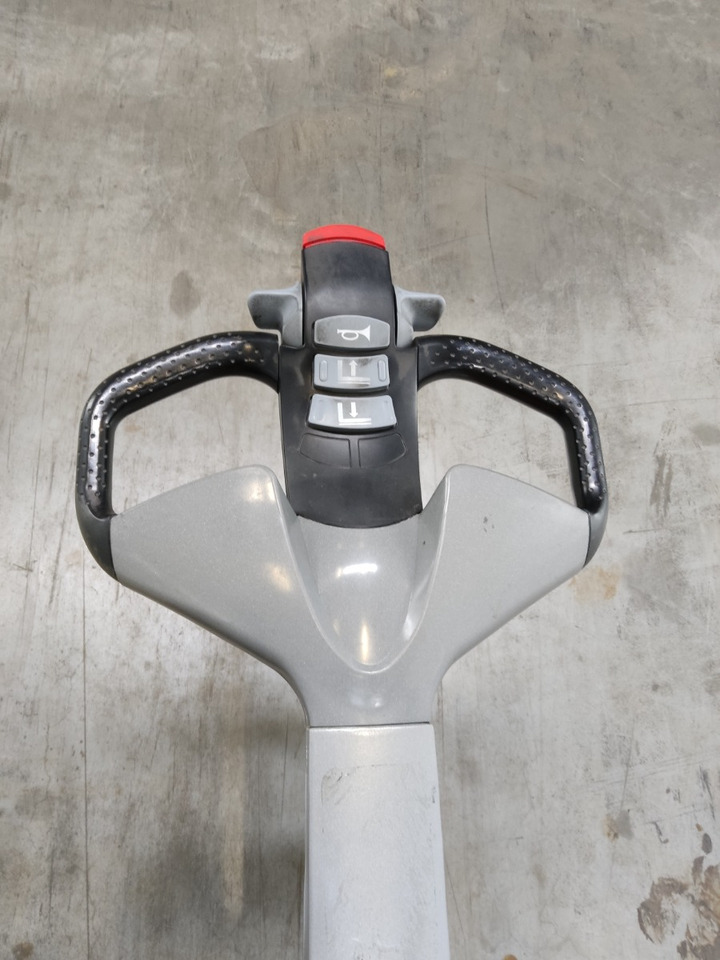 Still EXV12 - Stacker: picture 3 Still EXV12 - Stacker: picture 3