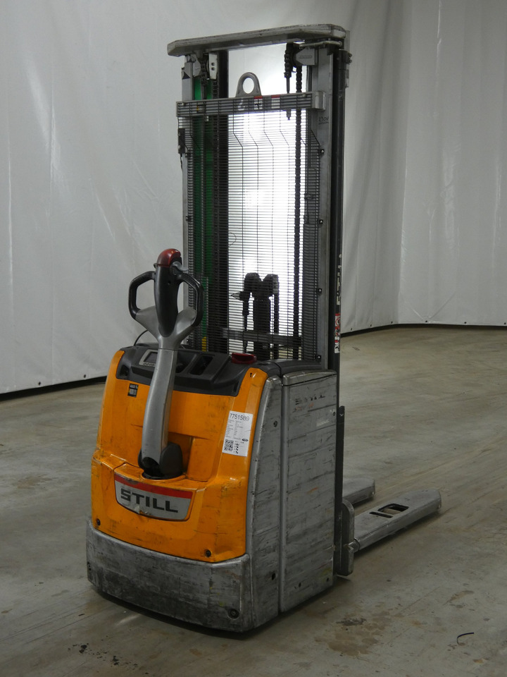 Still EXV14 - Stacker: picture 2 Still EXV14 - Stacker: picture 2