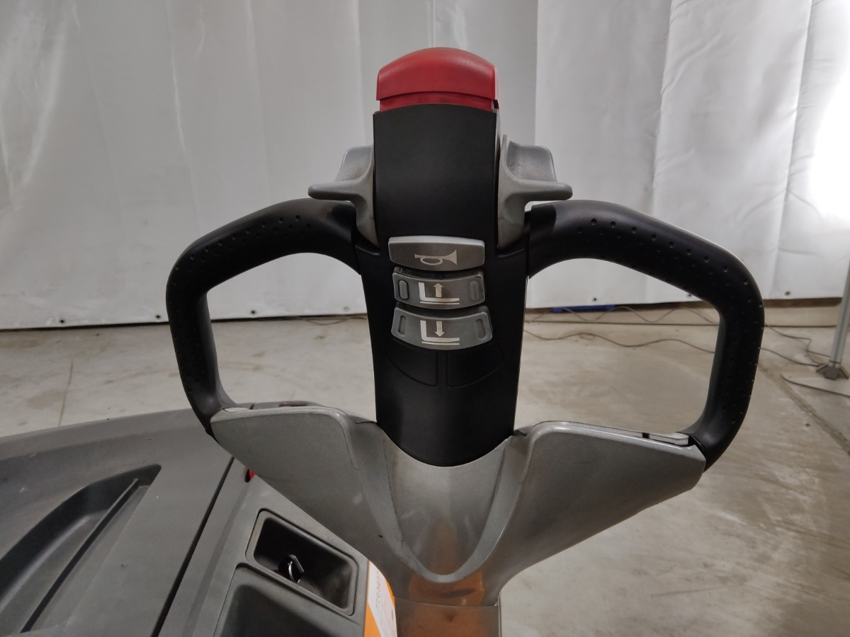 Still EXV16 - Stacker: picture 3 Still EXV16 - Stacker: picture 3