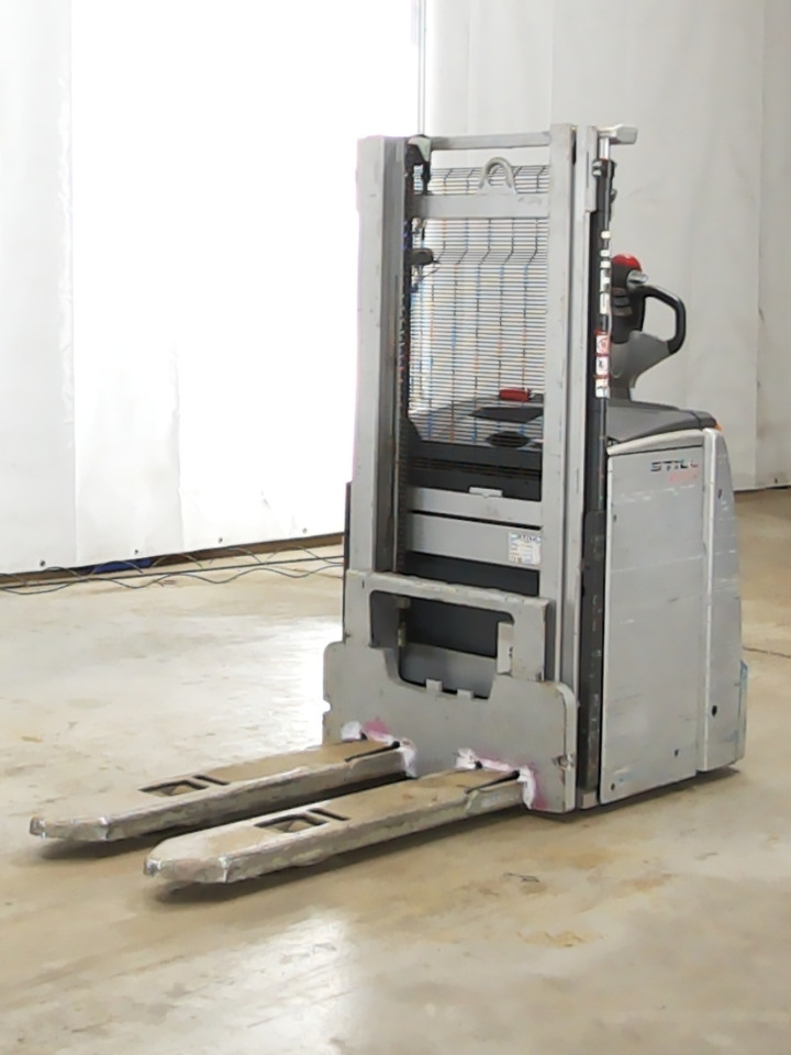 Still EXV16 - Stacker: picture 1 Still EXV16 - Stacker: picture 1