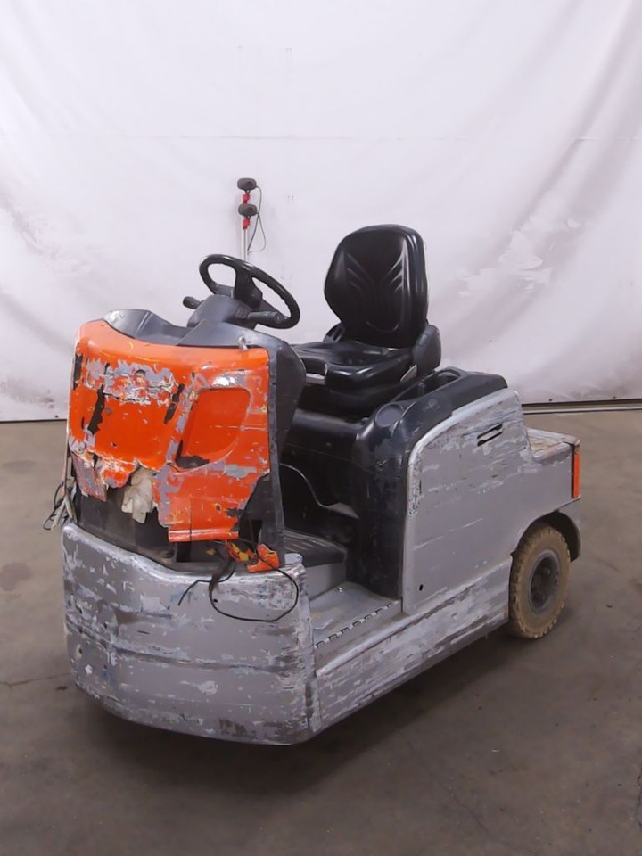 Still LTX70 - Tow tractor: picture 2 Still LTX70 - Tow tractor: picture 2