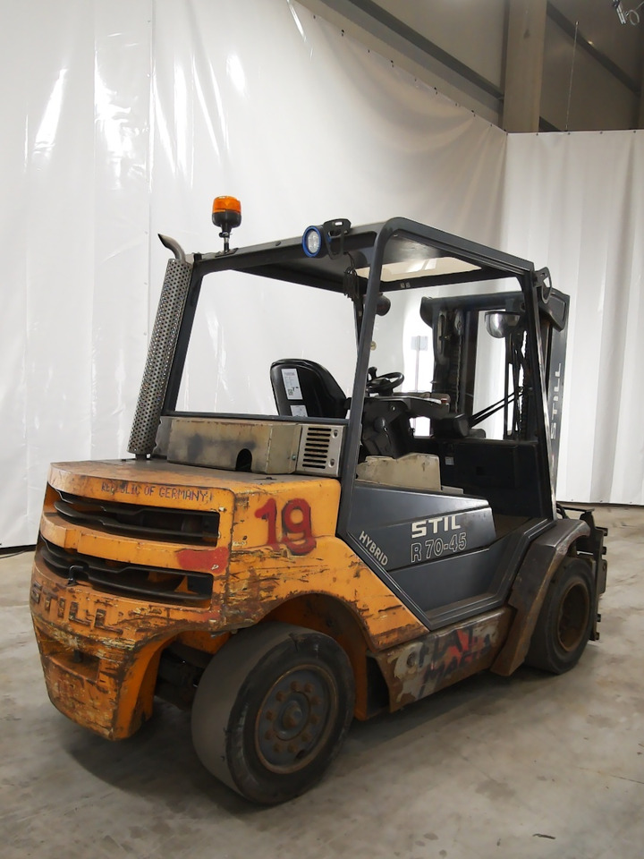 Still R70-45 - Diesel forklift: picture 2 Still R70-45 - Diesel forklift: picture 2