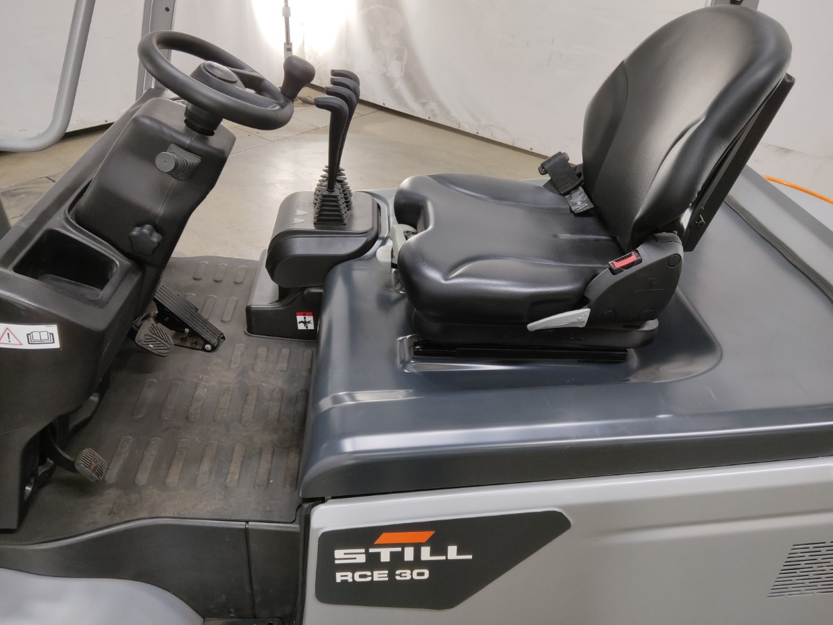 Still RCE30 - Electric forklift: picture 3 Still RCE30 - Electric forklift: picture 3