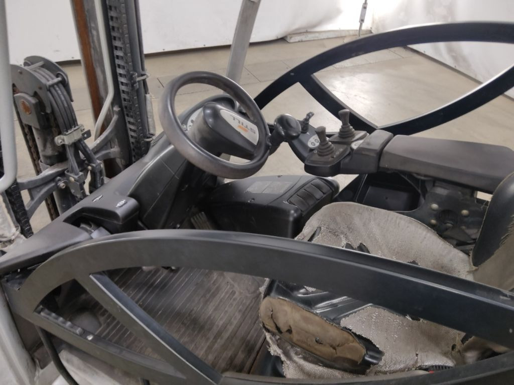 Still RX70-25 - Diesel forklift: picture 3 Still RX70-25 - Diesel forklift: picture 3