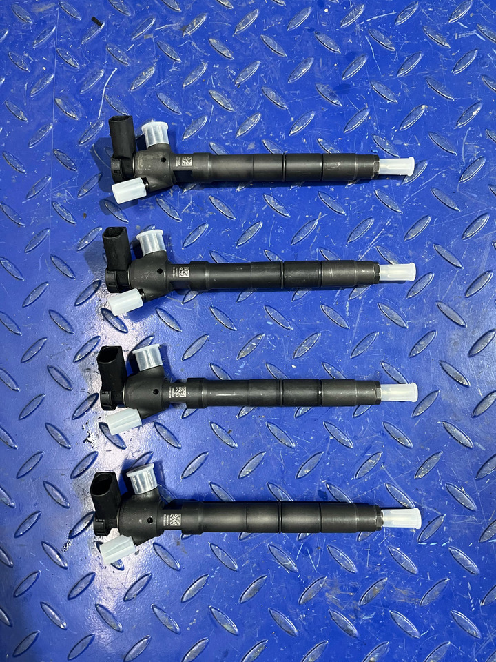 DELPHI 28475604 VW MAN 2.0L - Injector: picture 2 DELPHI 28475604 VW MAN 2.0L - Injector: picture 2