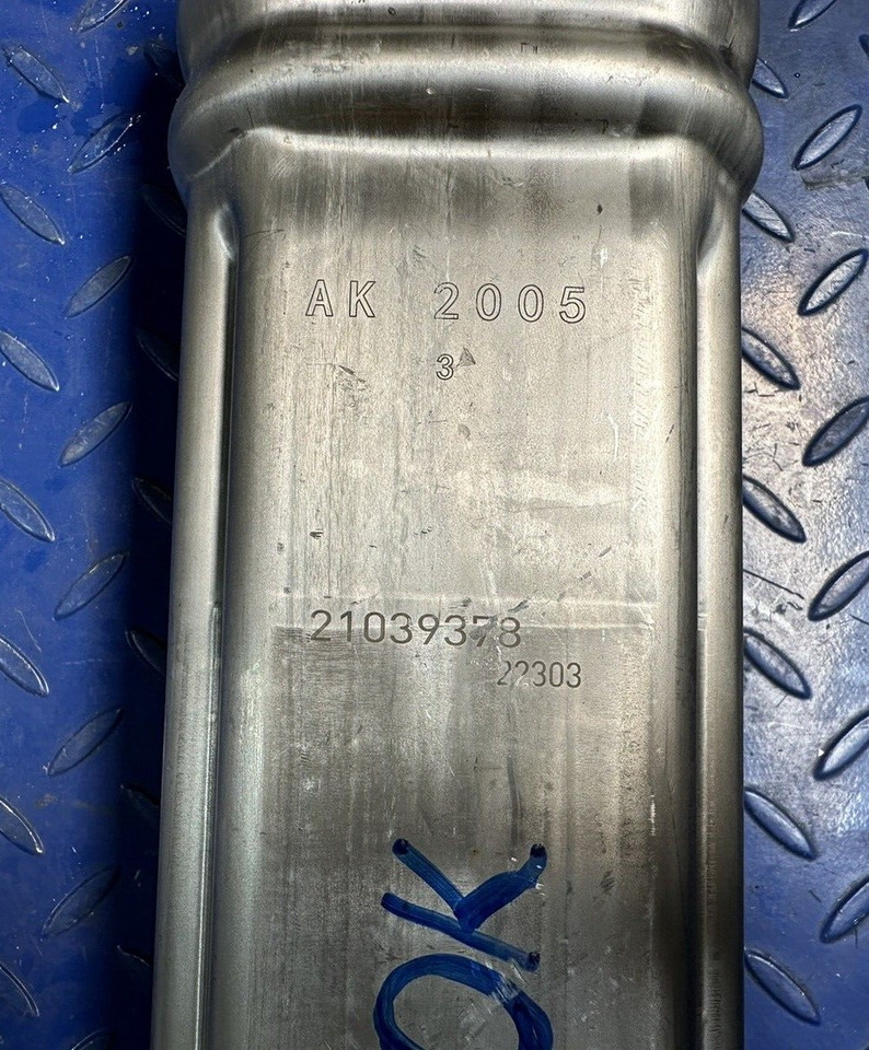 DETROIT DD15 A4721401575 - EGR cooler for Truck: picture 3 DETROIT DD15 A4721401575 - EGR cooler for Truck: picture 3