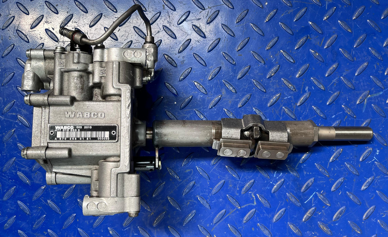 Mercedes Benz Gearshift Actuator A9702680181 Actros MP3 Euro 6 - Gearbox: picture 1 Mercedes Benz Gearshift Actuator A9702680181 Actros MP3 Euro 6 - Gearbox: picture 1