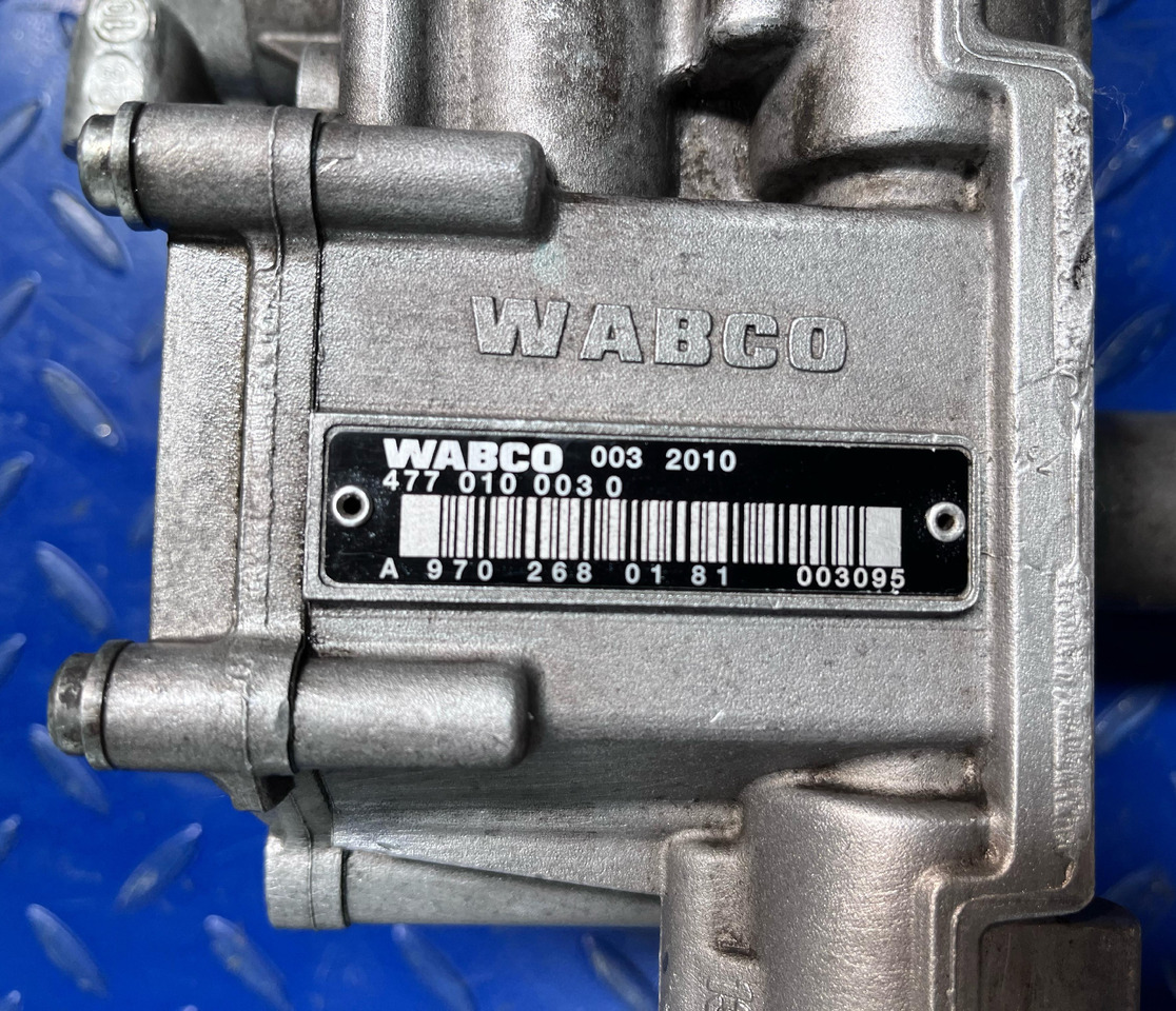 Mercedes Benz Gearshift Actuator A9702680181 Actros MP3 Euro 6 - Gearbox: picture 4 Mercedes Benz Gearshift Actuator A9702680181 Actros MP3 Euro 6 - Gearbox: picture 4