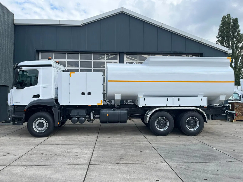 Mercedes-Benz Arocs 3340 6x4 Water Tank Truck - Tanker truck: picture 2 Mercedes-Benz Arocs 3340 6x4 Water Tank Truck - Tanker truck: picture 2