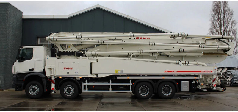 Mercedes-Benz Arocs 4840 8x4 Sany SY56 Concrete pump Build by Putzmeister - Concrete pump truck: picture 2 Mercedes-Benz Arocs 4840 8x4 Sany SY56 Concrete pump Build by Putzmeister - Concrete pump truck: picture 2