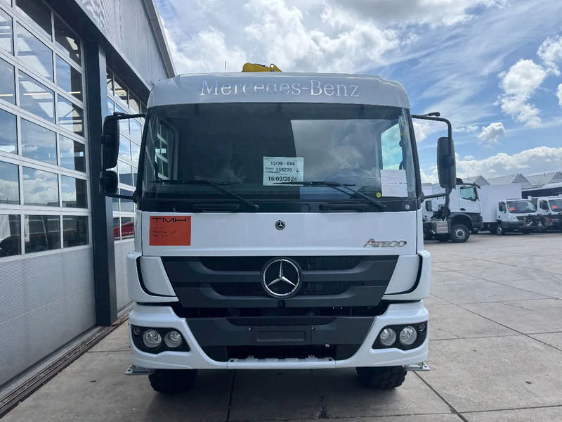 Mercedes-Benz Atego Atego 1725 4x4 Flatbed with Hyva HB120 Crane - Crane truck: picture 2 Mercedes-Benz Atego Atego 1725 4x4 Flatbed with Hyva HB120 Crane - Crane truck: picture 2