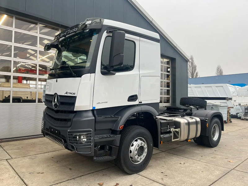 Mercedes-Benz Actros 2045 S 4x2 Tractor Head - Tractor unit: picture 1 Mercedes-Benz Actros 2045 S 4x2 Tractor Head - Tractor unit: picture 1