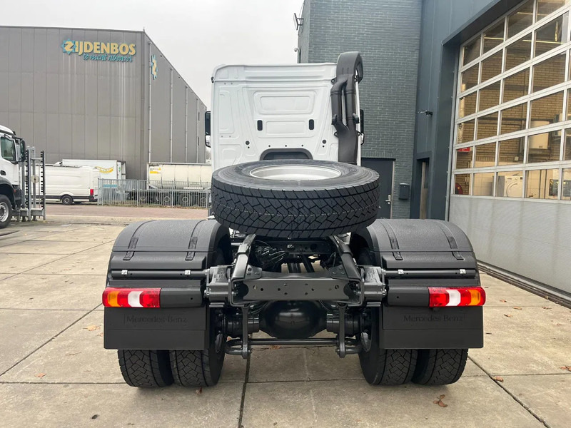 Mercedes-Benz Actros 2045 S 4x2 Tractor Head - Tractor unit: picture 5 Mercedes-Benz Actros 2045 S 4x2 Tractor Head - Tractor unit: picture 5
