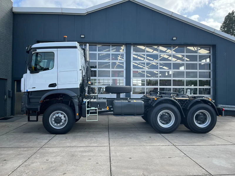 Mercedes-Benz Arocs 4058 AS 6x6 Tractor Head 180T Push Pull EURO-5 - Tractor unit: picture 2 Mercedes-Benz Arocs 4058 AS 6x6 Tractor Head 180T Push Pull EURO-5 - Tractor unit: picture 2