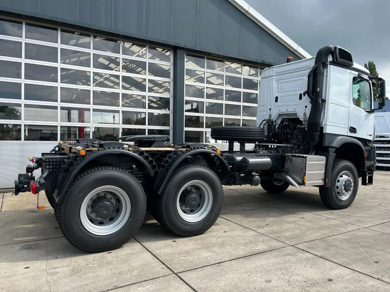 Mercedes-Benz Arocs 4058 AS 6x6 Tractor Head 180T Push Pull EURO-5 - Tractor unit: picture 5 Mercedes-Benz Arocs 4058 AS 6x6 Tractor Head 180T Push Pull EURO-5 - Tractor unit: picture 5