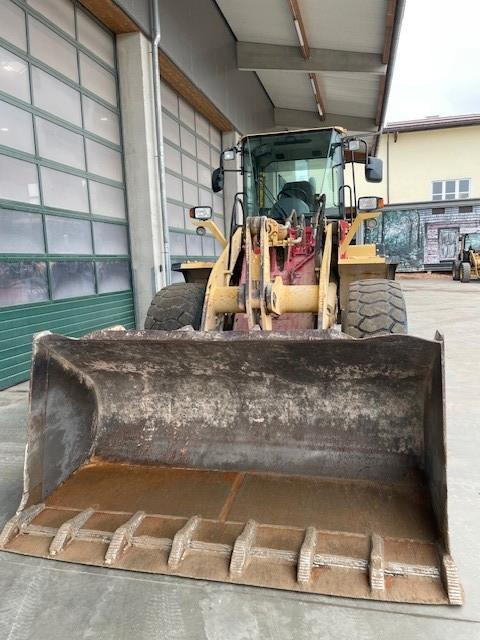 Komatsu WA250-5 - Wheel loader: picture 3 Komatsu WA250-5 - Wheel loader: picture 3