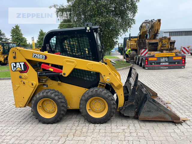 Cat 226D - Skid steer loader: picture 2 Cat 226D - Skid steer loader: picture 2
