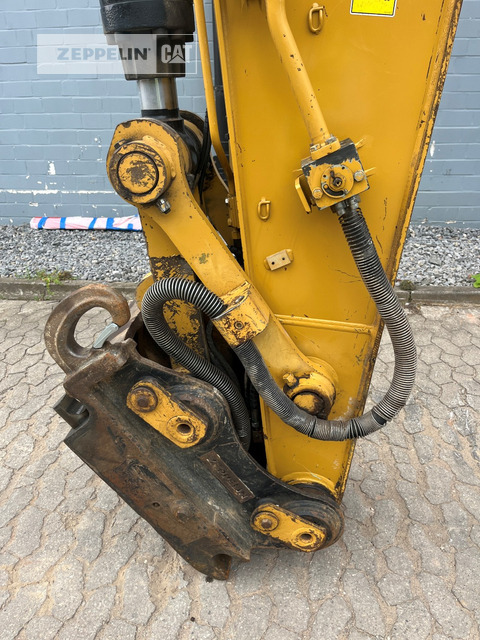 Cat 323FL - Crawler excavator: picture 5 Cat 323FL - Crawler excavator: picture 5