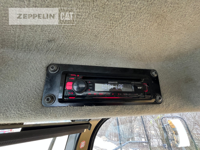 Rigid dumper/ Rock truck Cat 775G: picture 46