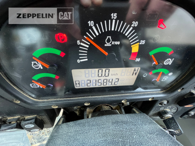 Rigid dumper/ Rock truck Cat 775G: picture 42