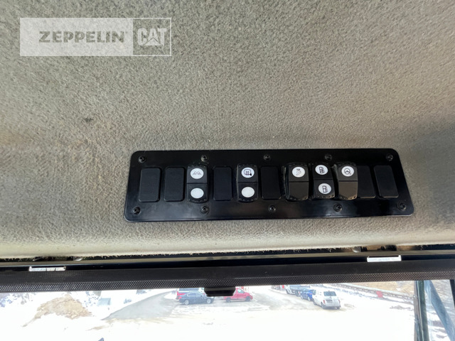 Rigid dumper/ Rock truck Cat 775G: picture 47