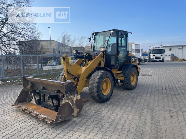 Cat 908M - Wheel loader: picture 1 Cat 908M - Wheel loader: picture 1