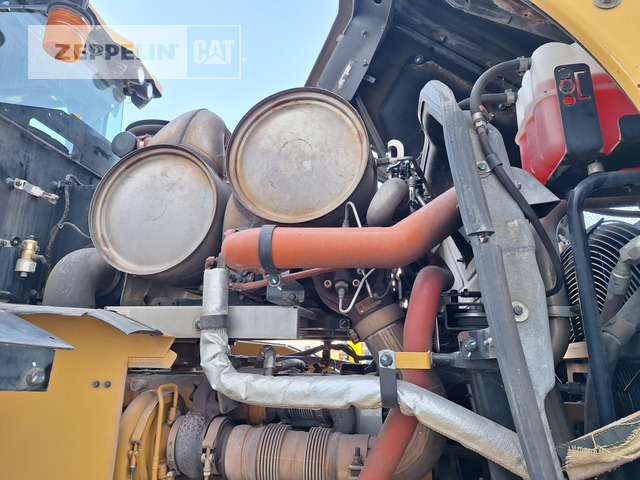 Wheel loader Cat 972MXE: picture 17
